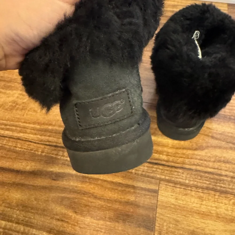 Ugg Black Suede Ankle Boots - Picture 5 of 7